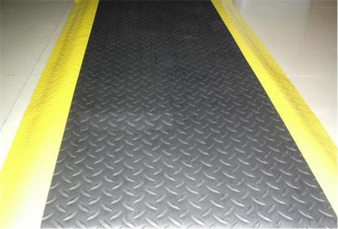 ESD hæð matting607.png